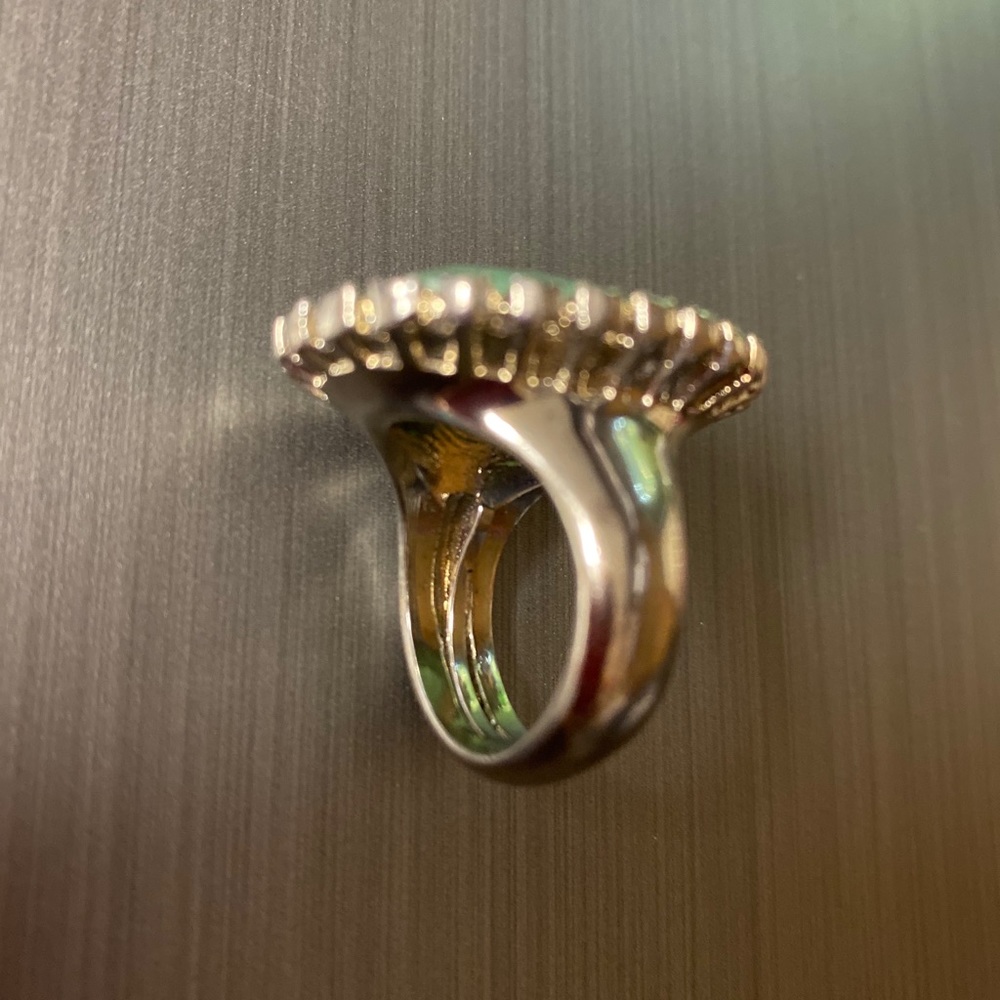 Ring - Picture 6 of 8